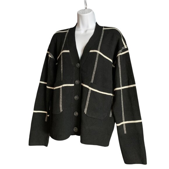 A New Day Womens Black Plaid Button-Up Cardigan Sweater With Pockets Size Small - Picture 3 of 14